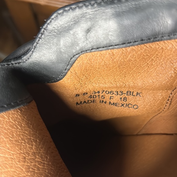 Frye Jenny Seam Blank Ankle Boots • SZ 8 - Picture 8 of 9